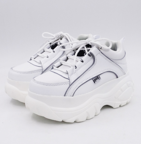 Heart-Shaped White Platform Shoes with Thick Soles