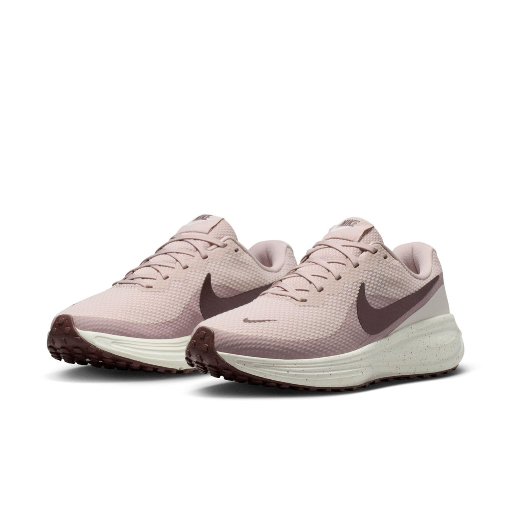 Nike Women's Revolution 8 Road Running Shoes, Silt Red/White-Particle Rose-Tattoo, 8