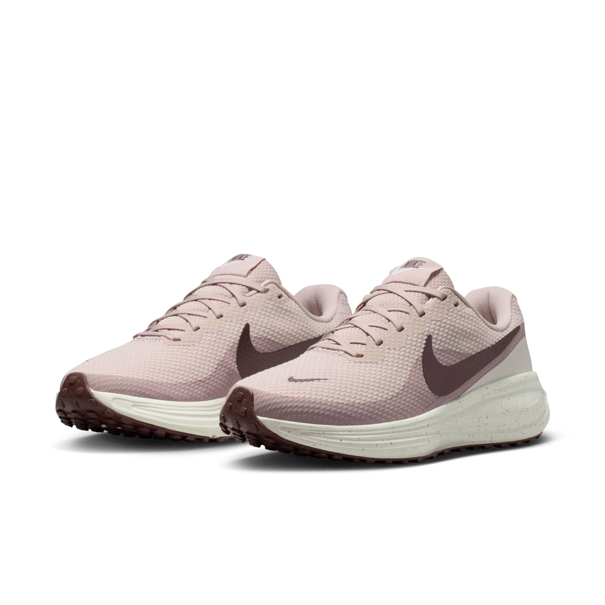 Nike Women's Revolution 8 Road Running Shoes, Silt Red/White-Particle Rose-Tattoo, 8